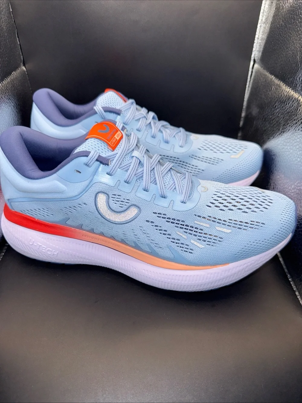 Size 11 - True Motion Aion 3 Wmns Blue Bell/Bijou Blue/Grenadine TM-W-0110-1B-01